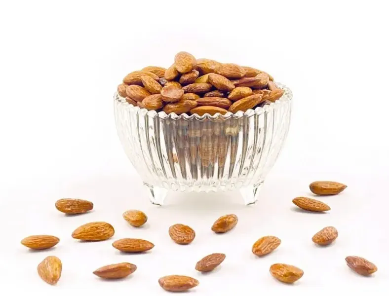 Almonds in green shell buying guide + great price