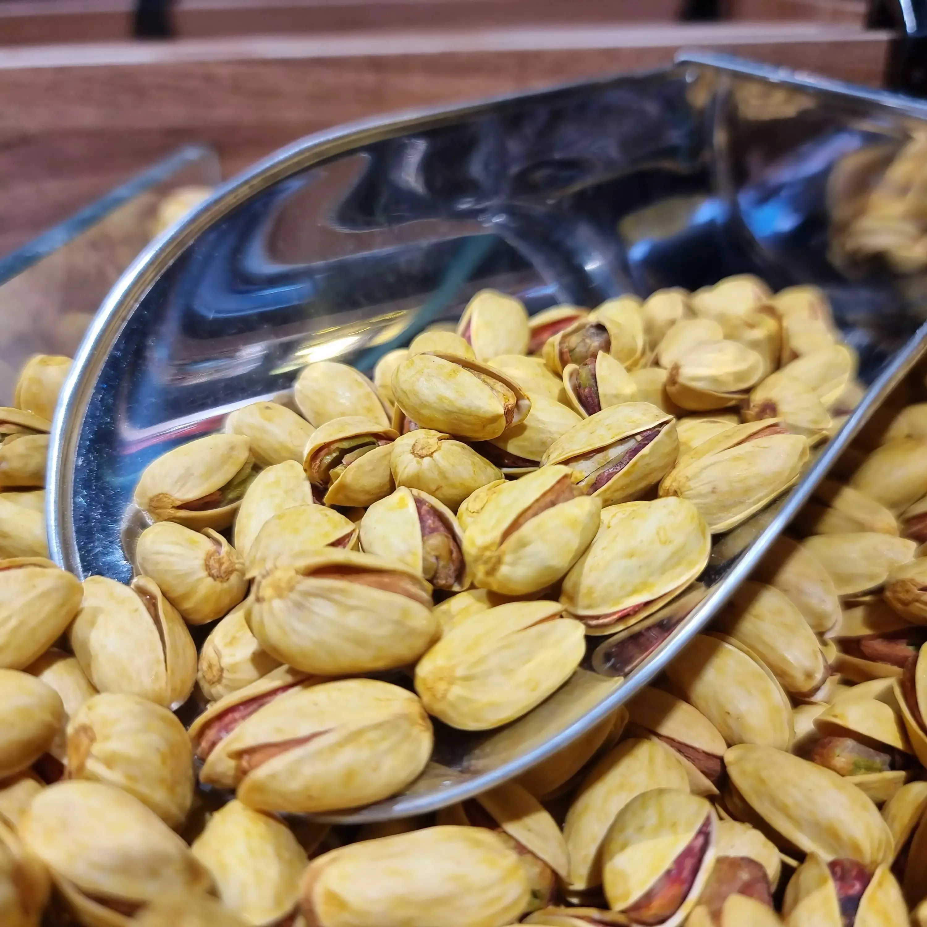 The price of best pistachios aegina from production to consumption