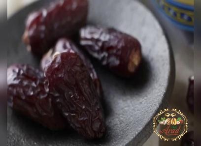 Price and purchase Dry Safawi Dates with complete specifications